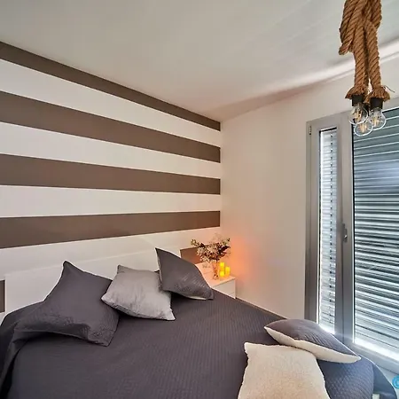 Le Luci 2018 * ليكو